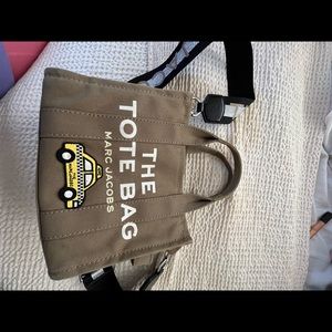 Mini Marc Jacobs Totebag!